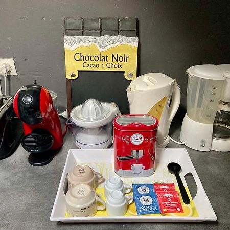 Charmant Appartement Dans Joli Village D'アノット エクステリア 写真