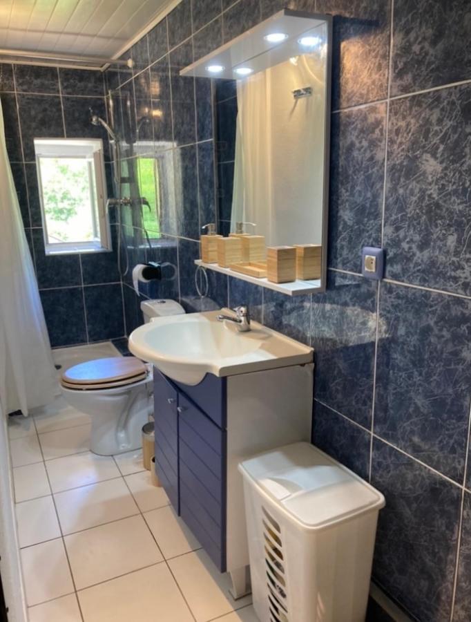 Charmant Appartement Dans Joli Village D'アノット エクステリア 写真