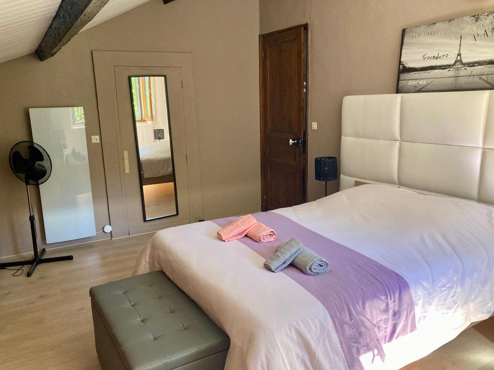 Charmant Appartement Dans Joli Village D'アノット エクステリア 写真